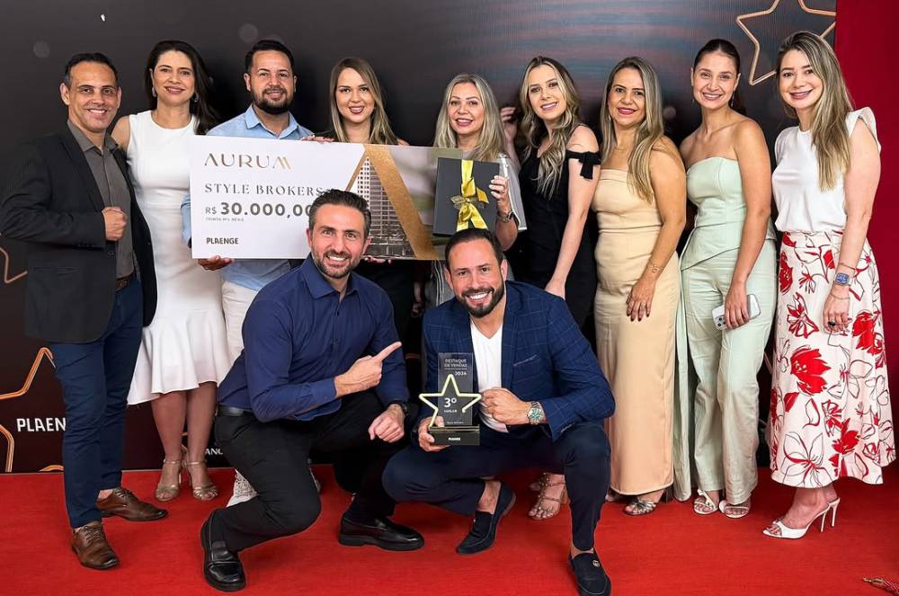 Alessandro Miranda comemora 1º Lugar em Vendas da Equipe Style Brokers, No Último Lançamento da Plaenge